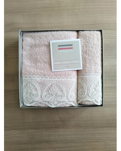 Set asciugamani 1+1 viso e ospite con pizzo Patty Battaglia Classico Italiano