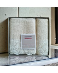 Set asciugamani 1+1 viso e ospite con pizzo Patty Battaglia Classico Italiano