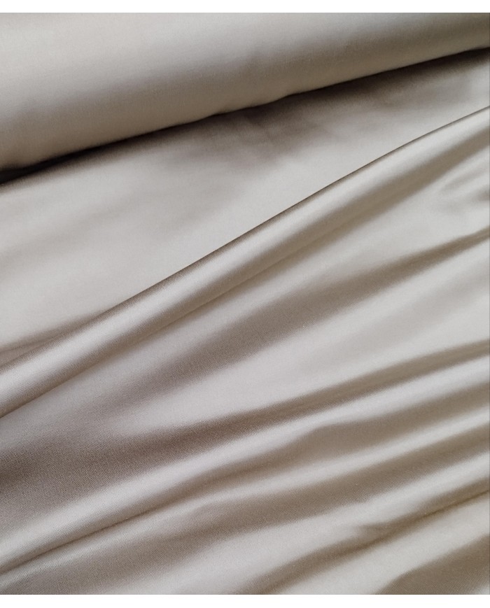 Tessuto raso minerva altezza 300 al metro