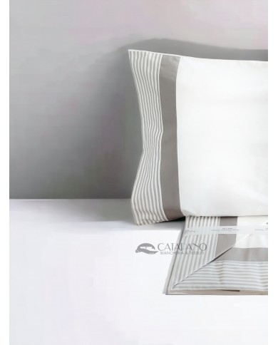 Completo lenzuola matrimoniale in puro cotone Vomero rigato