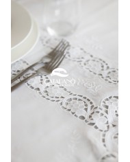 Servizio da tavola ricamato art. Burano bianco 12 posti