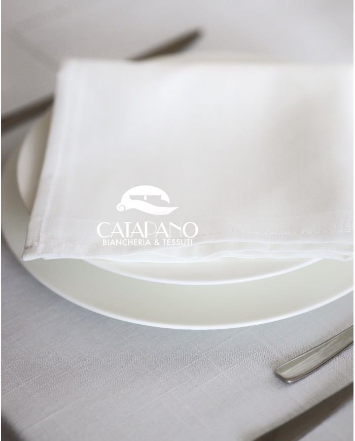 Servizio da tavola bianco con orlo a giorno 180x320 art 4019