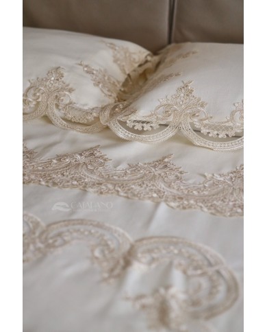 Tris da corredo copriletto, lenzuola e tovaglia Pizzo Rebrodè