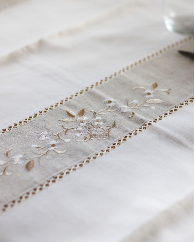 Servizio da tavola 6 posti bianco con ricamo ecrù