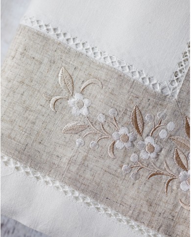 Servizio da tavola 6 posti bianco con ricamo ecrù