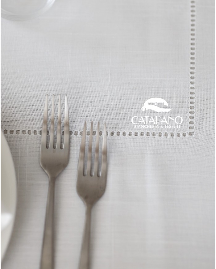 Servizio da tavola ricamato 24 posti Misura Maxi 170x450cm art. 4019