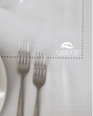 Servizio da tavola ricamato 24 posti Misura Maxi 170x450cm art. 4019