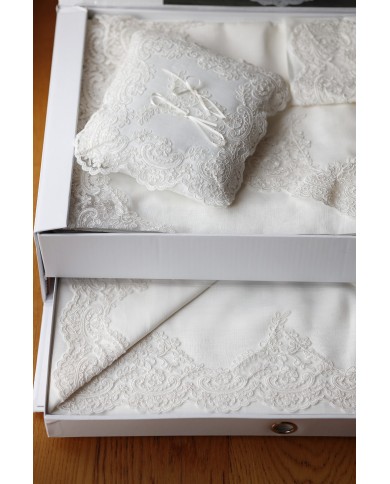 Coordinato copriletto, lenzuola, cuscino arredo in puro lino Chiarelle Sophie Narciso