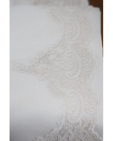 Servizio da tavola in 100% puro lino e pizzo rebrodè Chiarelle Sophie Narciso