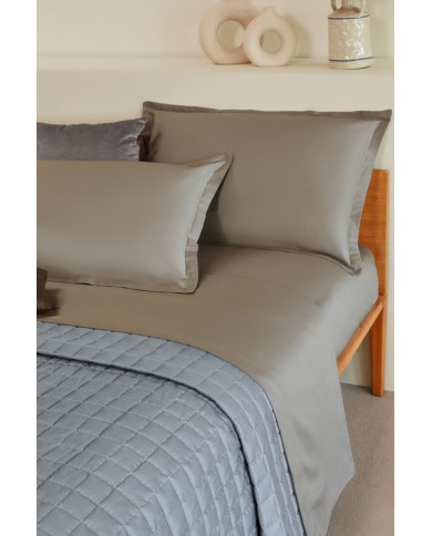 Completo lenzuola matrimoniale in raso di puro cotone Gioiello di Neith