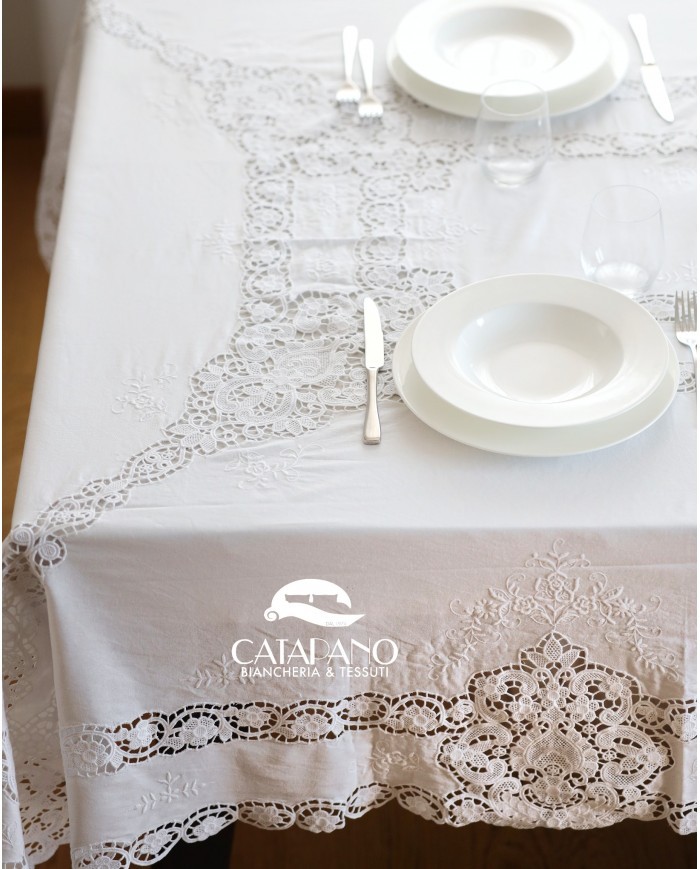 Tris in lino: copriletto, lenzuola e tovaglia Burano Maison Prestige Bianco