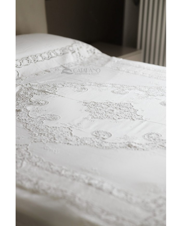 Tris in lino: copriletto, lenzuola e tovaglia Burano Maison Prestige Bianco