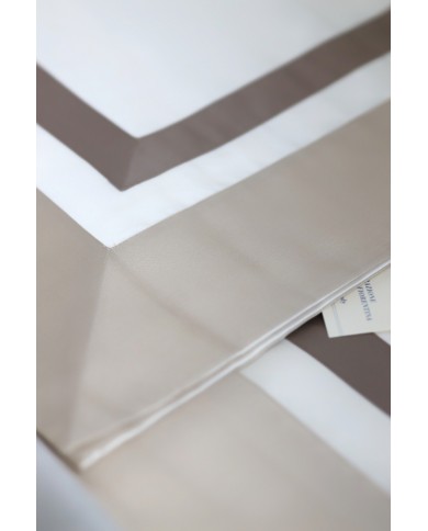 Completo lenzuola matrimoniale in raso di puro cotone Dreams Jasmine