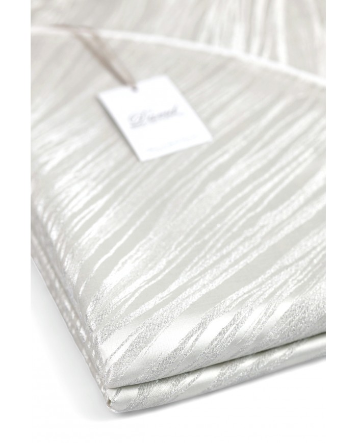 Copriletto matrimoniale in raso jacquard David Home Horizon