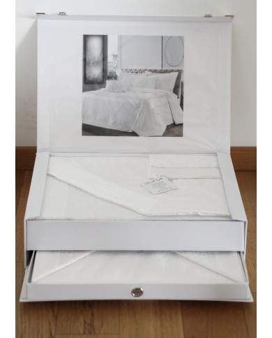 Coordinato matrimoniale Copriletto e Completo lenzuola Sophie Chiarelle art. Rose