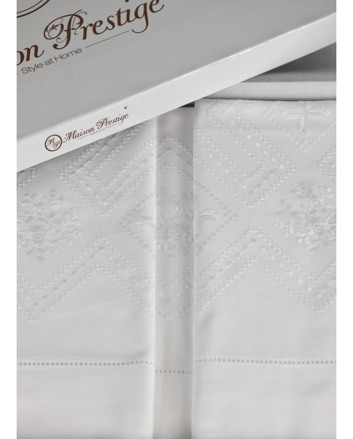 Parure lenzuola matrimoniali ricamate in puro cotone art 8687