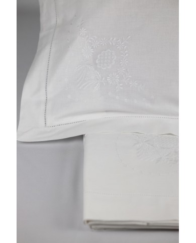 Parure lenzuola matrimoniali ricamate in puro cotone art 6164