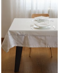 Servizio da tavola ricamato bianco 12 posti art. 019