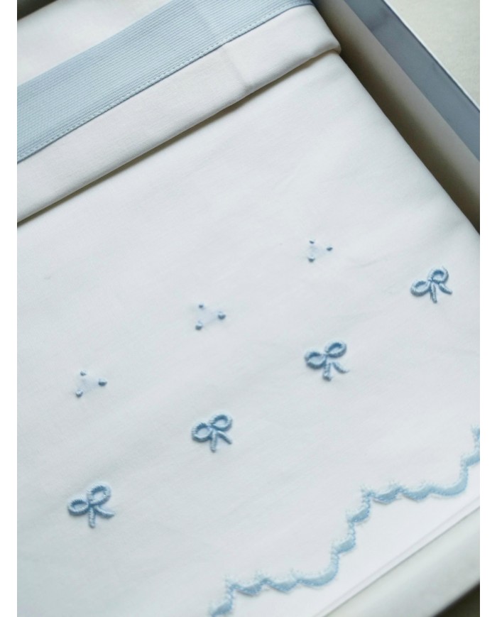 Completo lenzuola culla lettino ricamato a mano Elite pour le Bebè
