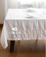 Servizio da tavola 8/10 posti bianco con orlo a giorno 180x225 art 4019