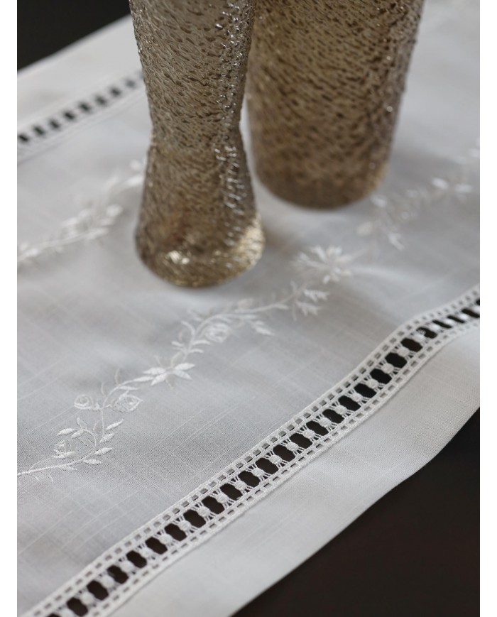 Runner ricamato misura maxi 40x180cm art. 2334