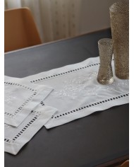 Set di 3 centri ricamati art. 2334