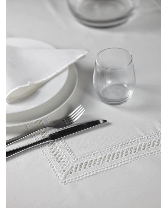 Servizio da tavola 18 posti tovaglia + tovaglioli art. 2336
