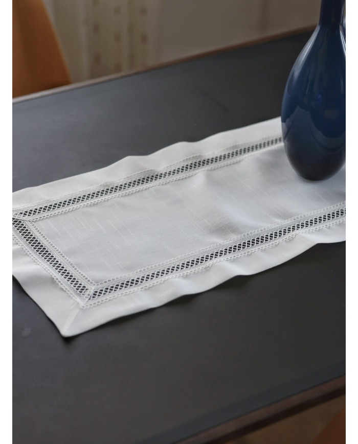 Runner misura maxi con pizzo applicato entre-deux 40x180cm art. 2336