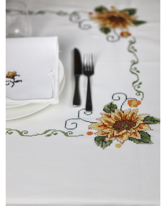 Servizio da tavola ricamato 12 posti tovaglia + tovaglioli art. 9502 Girasole