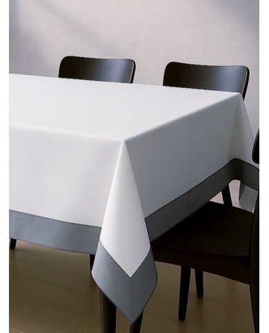 Tovaglia 100% cotone panama con balze applicate a contrasto Jekie 150x240cm