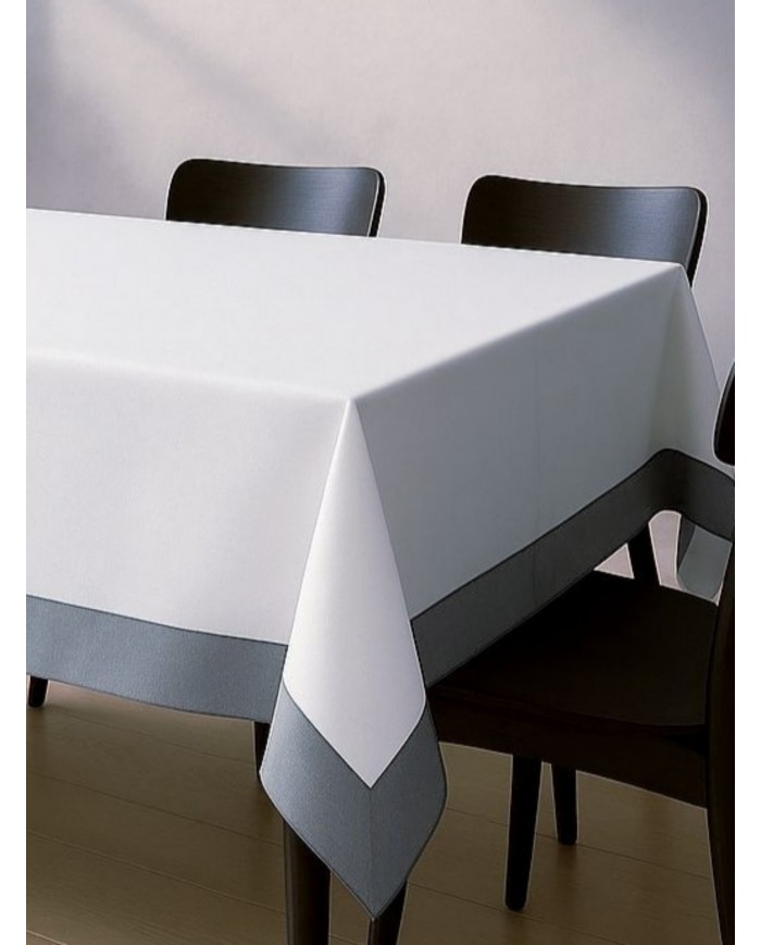 Tovaglia 18 posti 100% cotone panama con balze applicate a contrasto Jekie 160x360cm