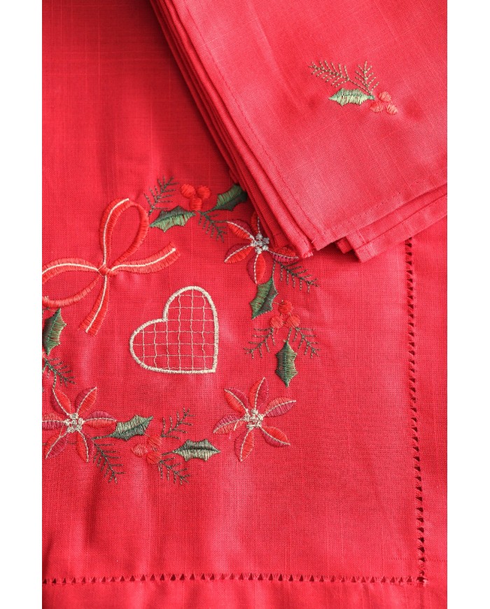 Servizio da tavola di Natale rosso ricamato cuori by Maison Prestige