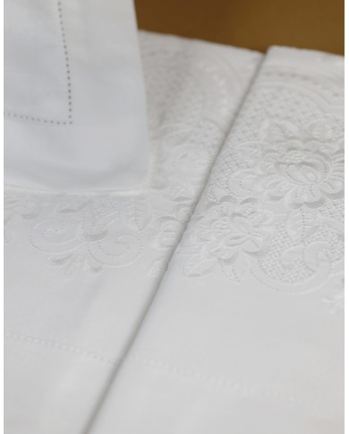 Parure lenzuola matrimoniali ricamate in puro cotone art 6118