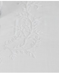 Tovaglia ricamata 12 posti con tovaglioli art. TL004