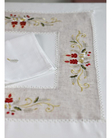 Tovaglia ricamata Natale 12 posti con tovaglioli art. 1457