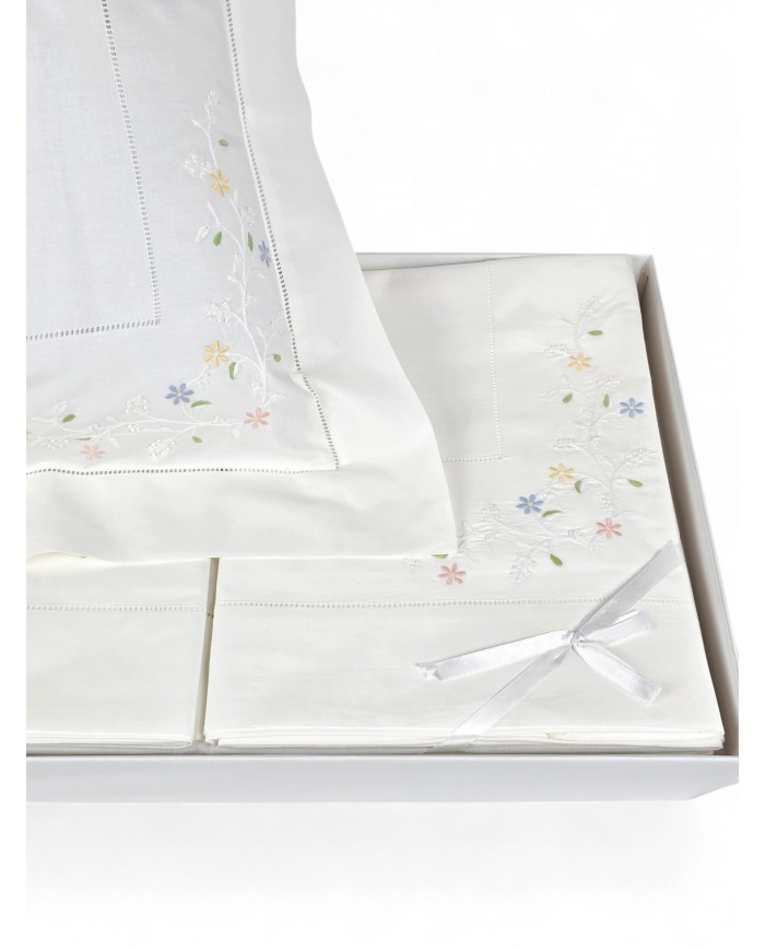 Completo Lenzuola matrimoniali ricamate in percalle di cotone bianche ricamo colorato7891