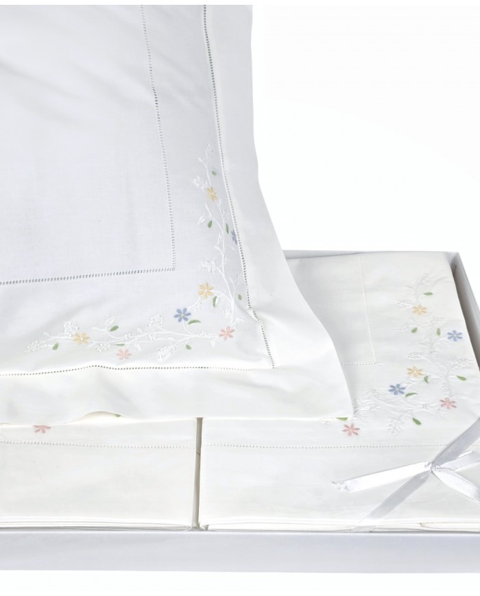 Completo Lenzuola matrimoniali ricamate in percalle di cotone bianche ricamo colorato7891