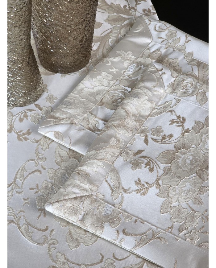 Set di 3 centri in raso jacquard di puro cotone Nada Carrara art. Gioiello