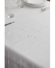 Servizio da tavola ricamato bianco 18 posti art. 019