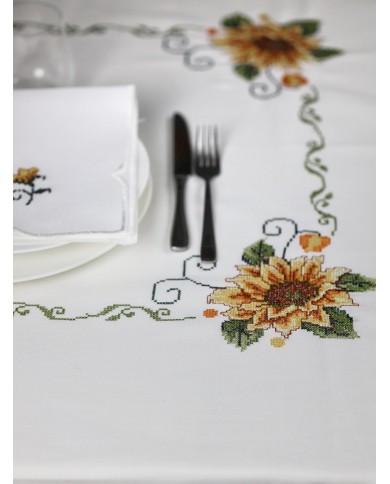 Servizio da tavola ricamato 18 posti tovaglia + tovaglioli art. 9502 Girasole