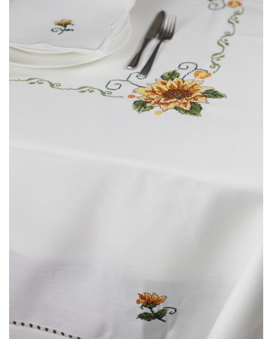 Servizio da tavola ricamato 18 posti tovaglia + tovaglioli art. 9502 Girasole