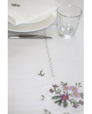 Servizio da tavola 18 posti bianco con ricamo colorato art. 021