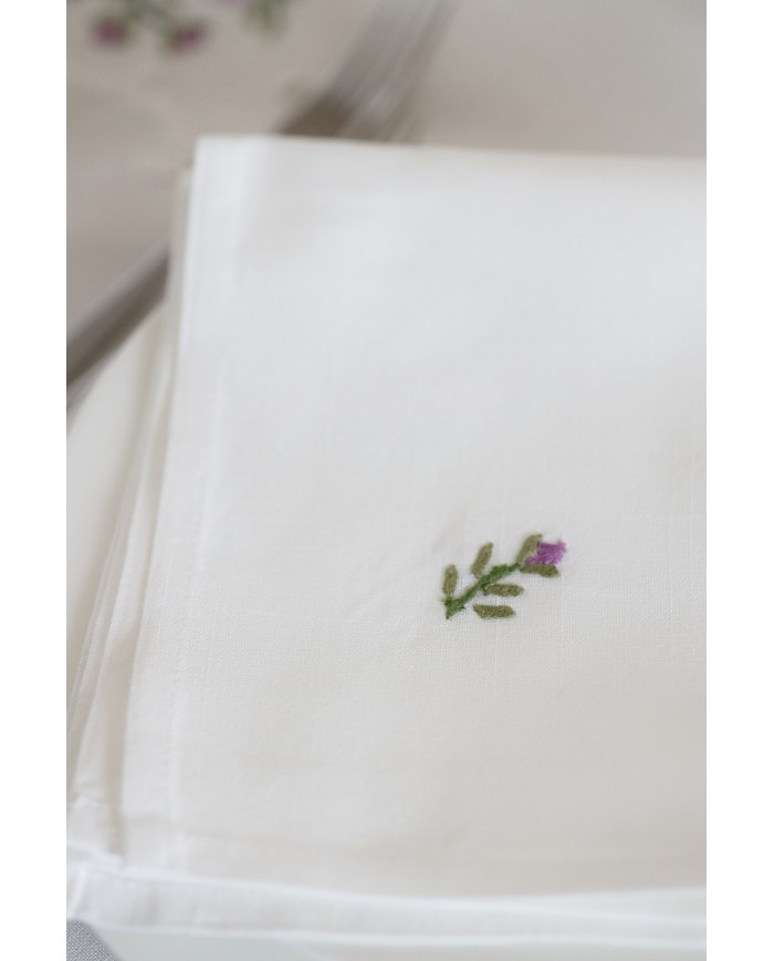 Servizio da tavola 18 posti bianco con ricamo colorato art. 021