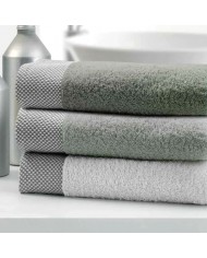 Servizio da tavola 18 posti bianco con ricamo colorato art. 021