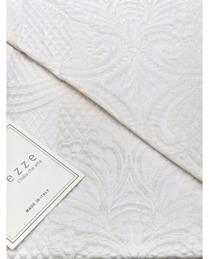 Copriletto matrimoniale in piquet Carezze - Procida