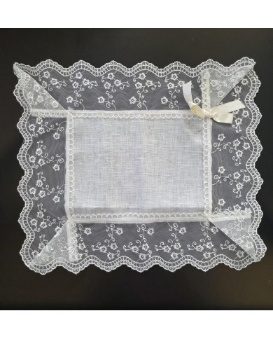 Set di 3 centri 100% lino e merletto art. Antille