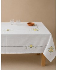 Servizio da tavola ricamato 12 posti con punto a giorno art. 021 GIALLO