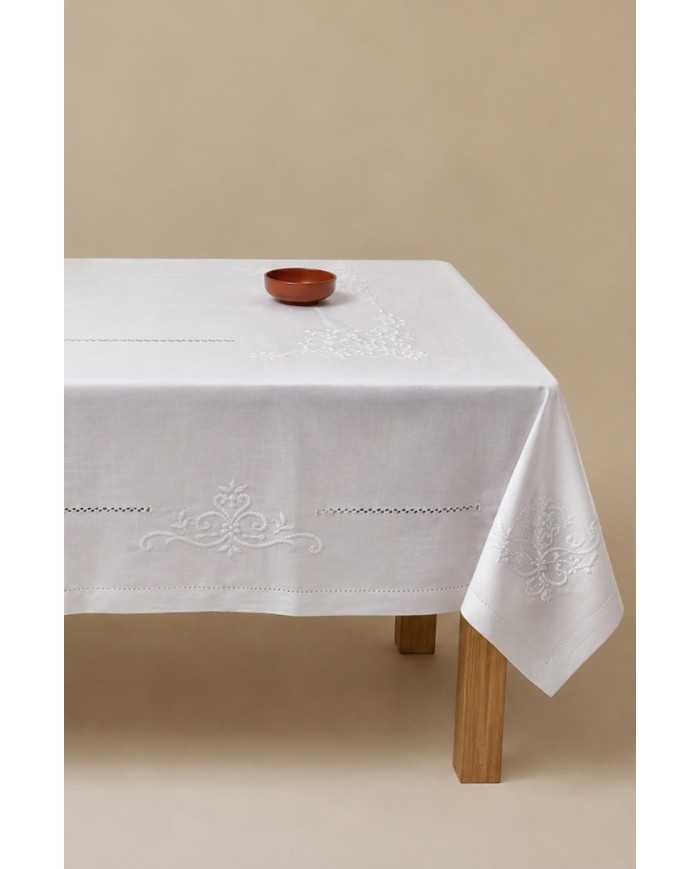 Servizio da tavola ricamato bianco 12 posti Maison Prestige art. 12830