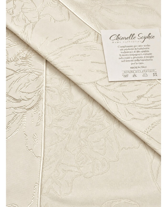 Copriletto in raso operato Sophie Chiarelle art. Serena