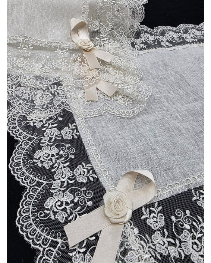 Set di 3 centri 100% lino e pizzo rebrodè art. Serena
